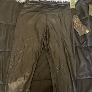 black tight leggings